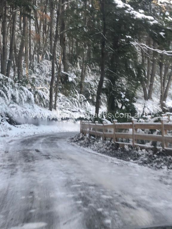 Lote de 451 m2 con vista al lago