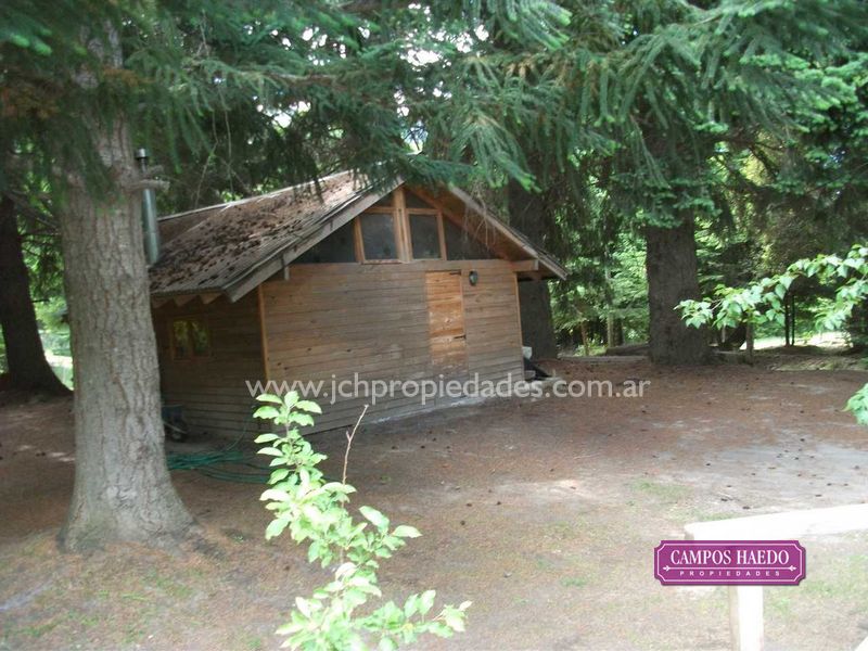 C88 casa en altos de manzano sobre lote de 2500 m2 – villa la angostura