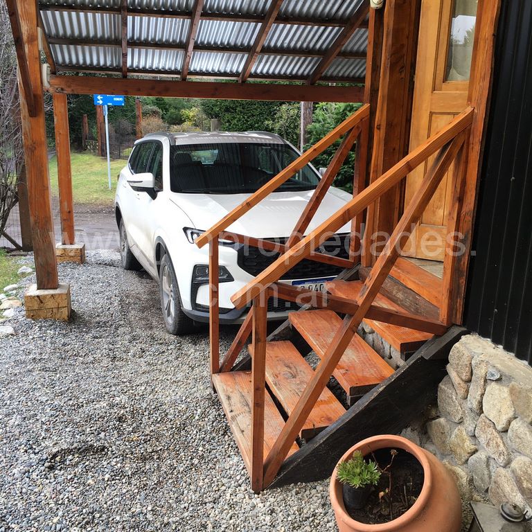 Casa en venta en barrio los volcanes -villa la angostura
