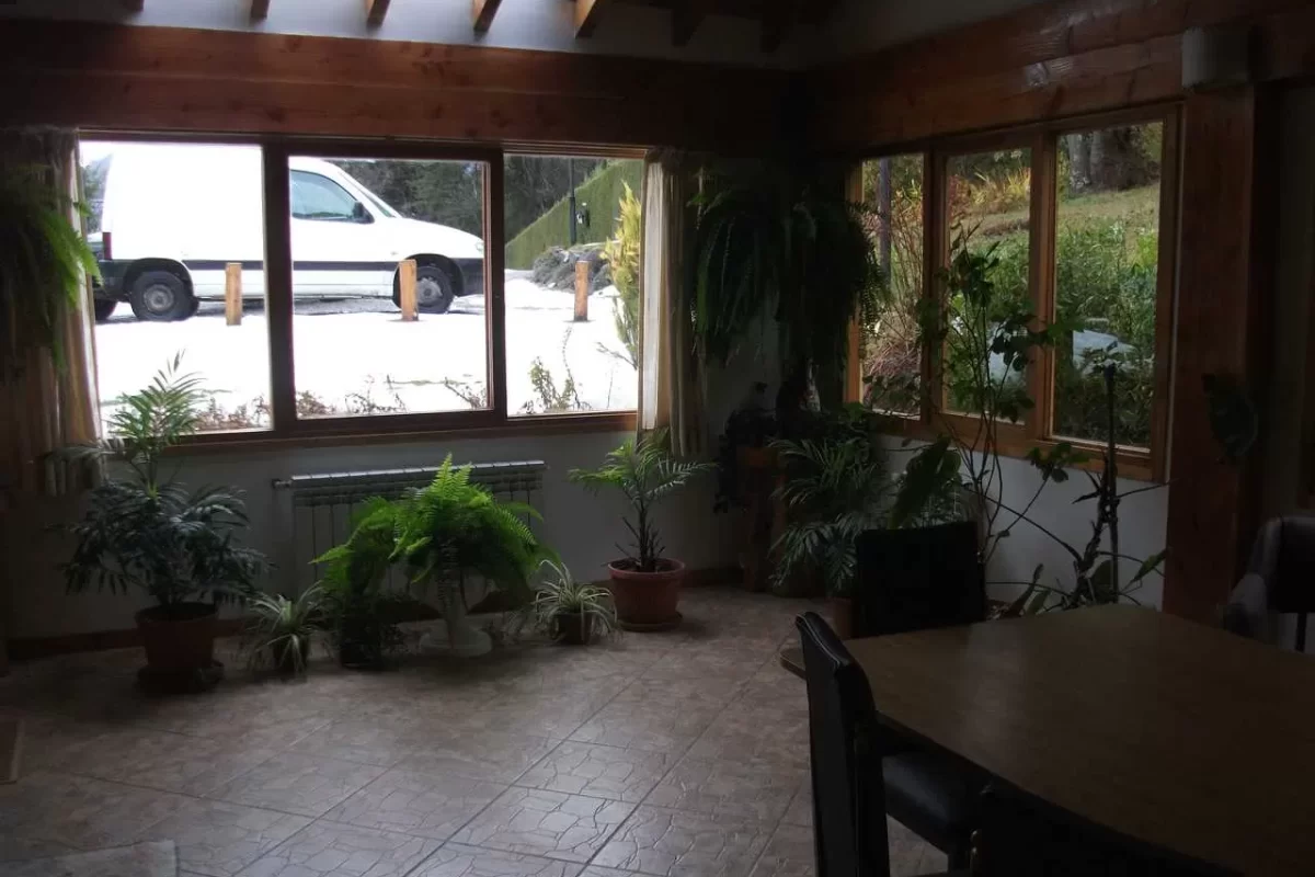 Cth09 complejo de cabañas camino al puerto – antilhue- villa la angostura