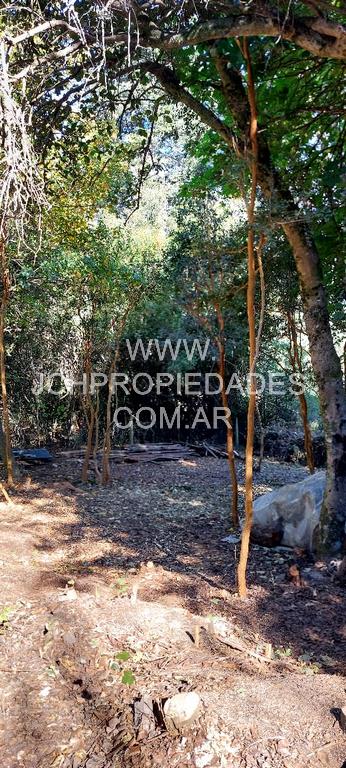 Lote de 947 m2 con vista al lago – villa la angostura