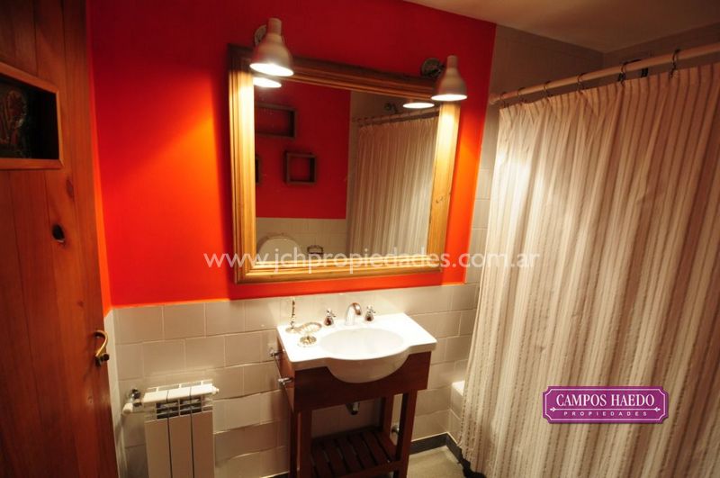 C73 casa en rincón de lynch – villa la angostura