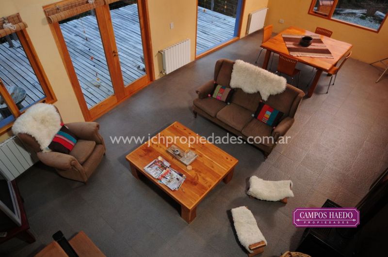 C73 casa en rincón de lynch – villa la angostura