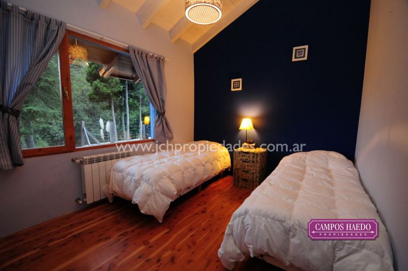 C73 casa en rincón de lynch – villa la angostura