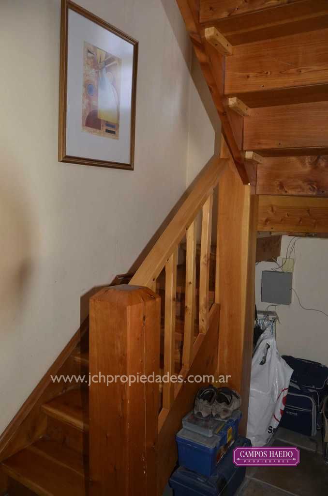Importante casa en barrio el once a 50 mts. del asfalto (cod. c96)