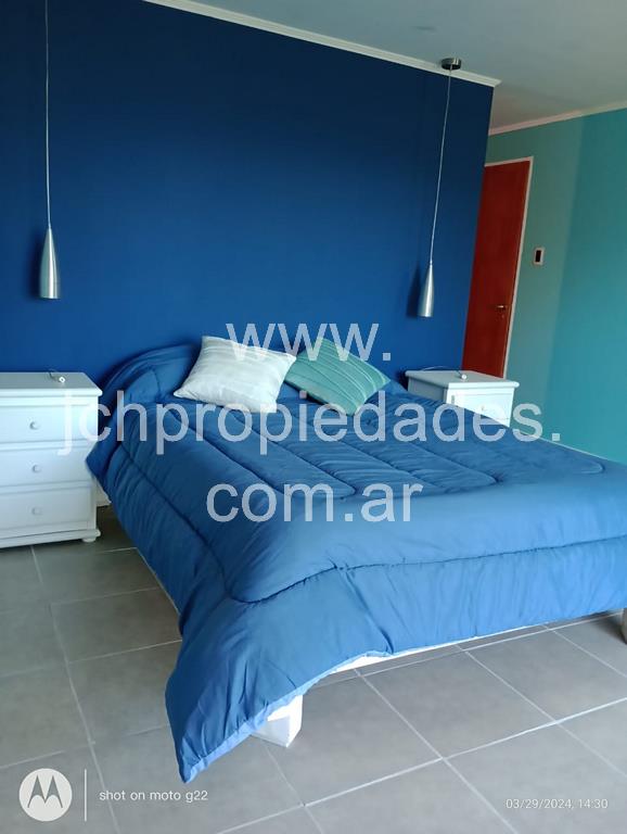 Amplia casa en barrio los volcanes ( c133) – villa la angostura