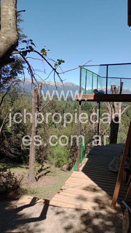 Amplia casa en barrio los volcanes ( c133) – villa la angostura