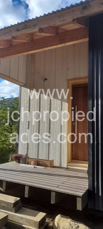 Cabaña en lago hermoso sobre lote de 2851 m2 – parque nacional lanin patagonia