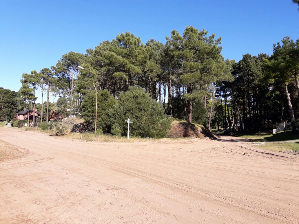 Excelente lote en pinamar -costa atlántica – provincia de buenos aires