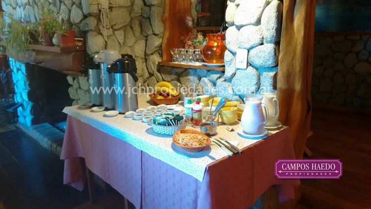 Hostería en barrio tres cerros – villa la angostura (cod. cth012)