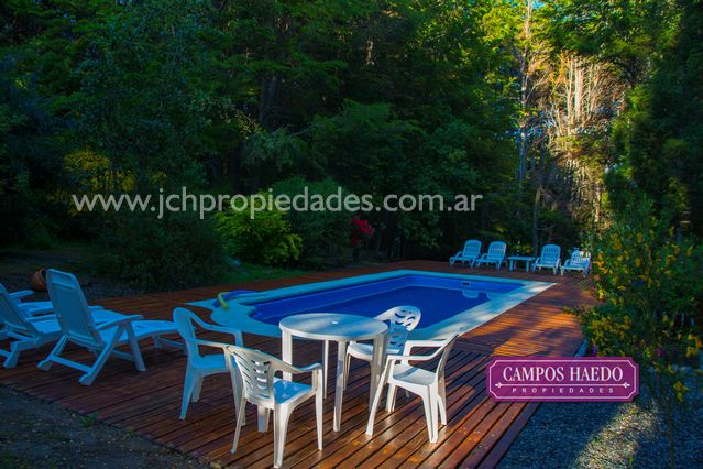 Hostería en barrio tres cerros – villa la angostura (cod. cth012)