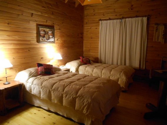 Hostería en barrio tres cerros – villa la angostura (cod. cth012)