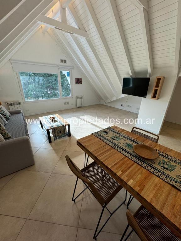 Departamento dos ambientes centrico amoblado apto turistico – villa la angostura (c 139)