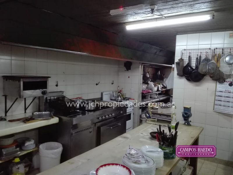 Local gastronómico, kiosco c/ librería y vivienda – villa la angostura