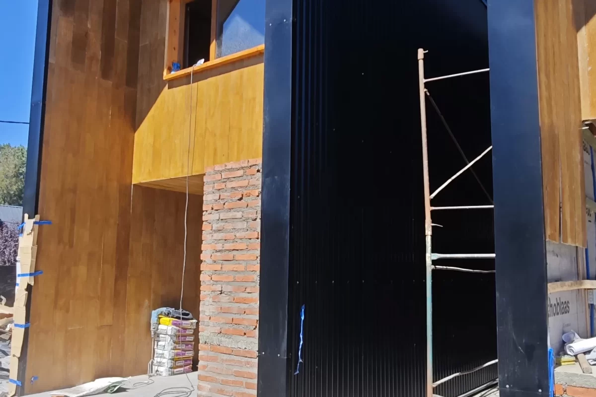 C154 casa estilo nórdico en barrio norte – villa la angostura