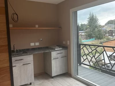 D103 monoambiente a 100 mts del centro vla