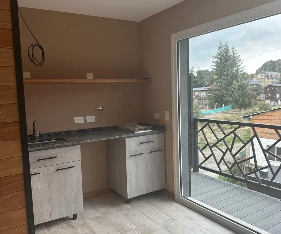 D103 monoambiente a 100 mts del centro vla