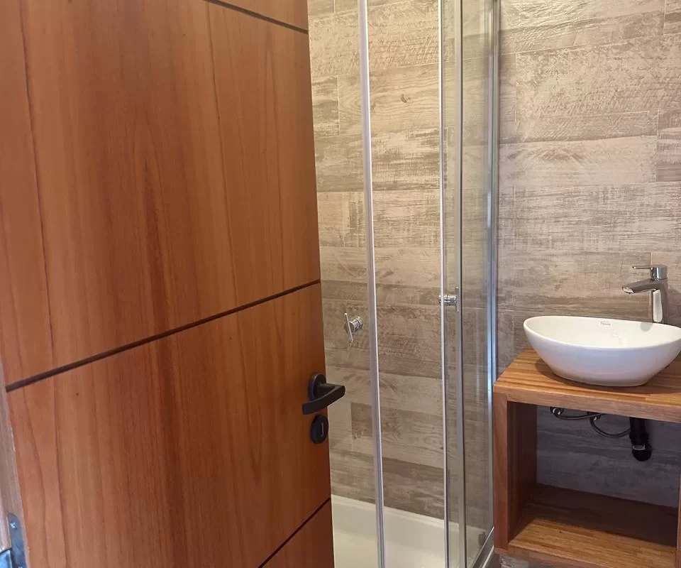 D103 monoambiente a 100 mts del centro vla