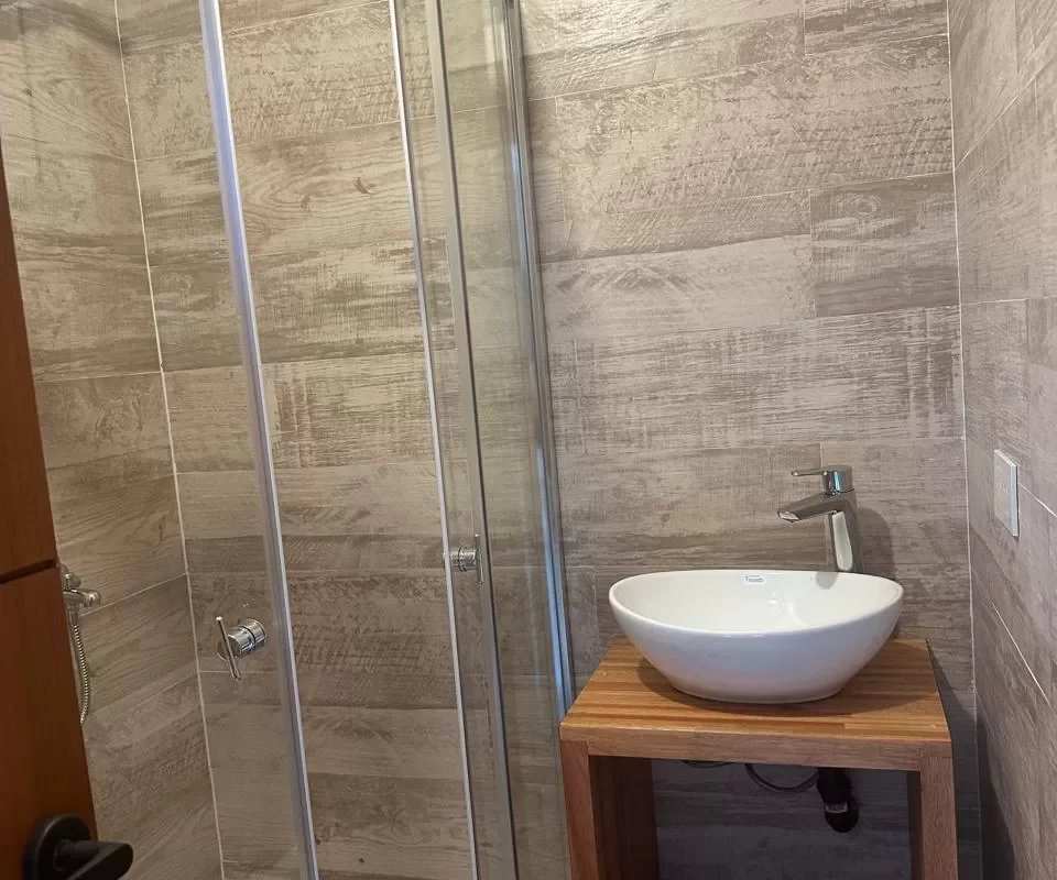 D103 monoambiente a 100 mts del centro vla