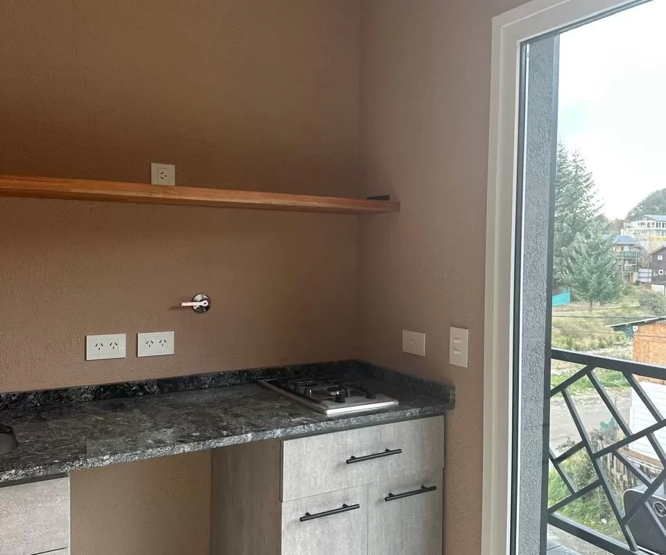 D103 monoambiente a 100 mts del centro vla