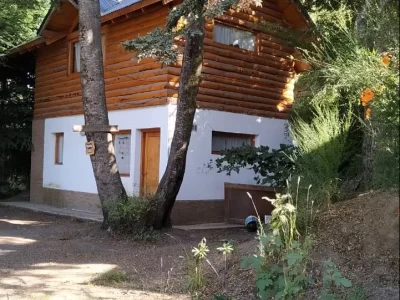 Cabaña de 55 m2 en barro norte – villa la angostura