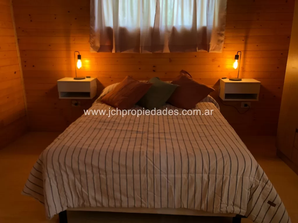 Cabaña de 55 m2 en barro norte – villa la angostura