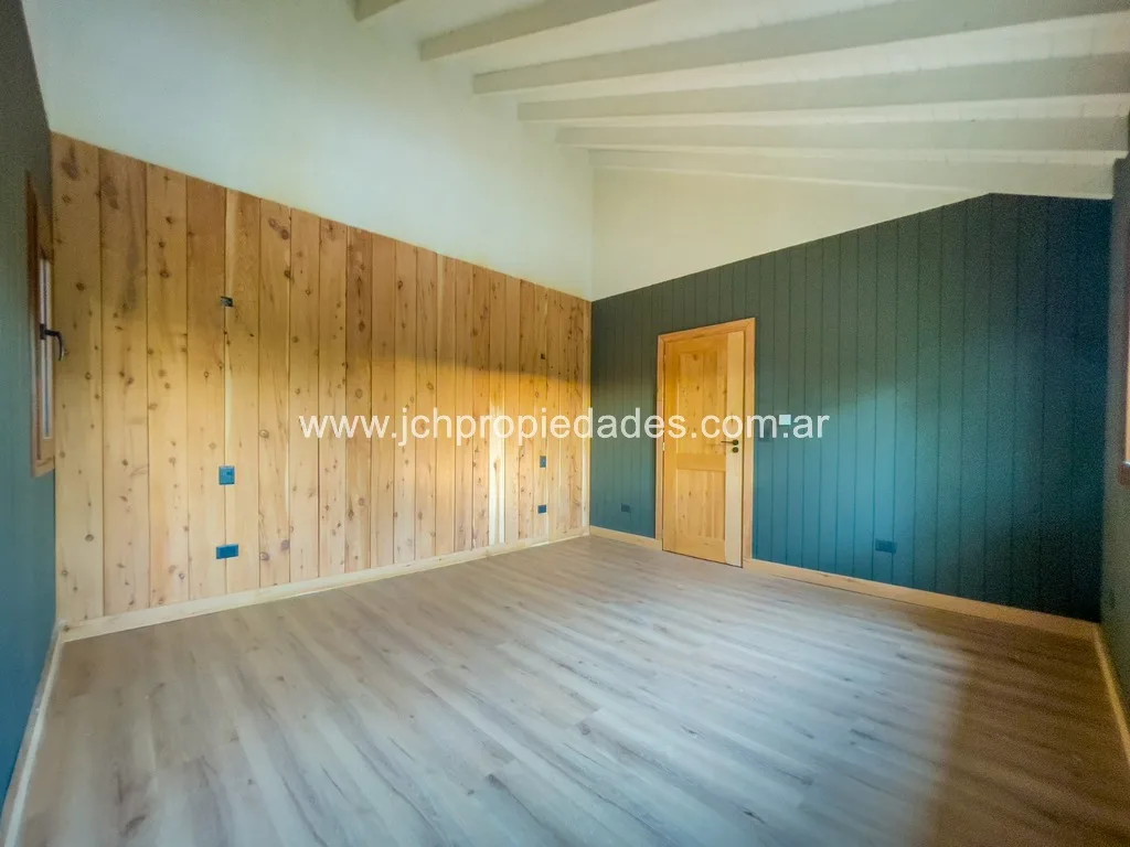 Casa con vista al lago en lomas del correntoso (c157)