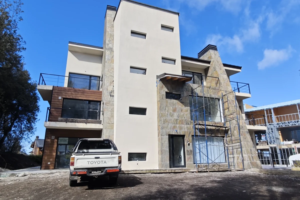 Venta departamento a estrenar 2 ambientes con parque ( d 106 )