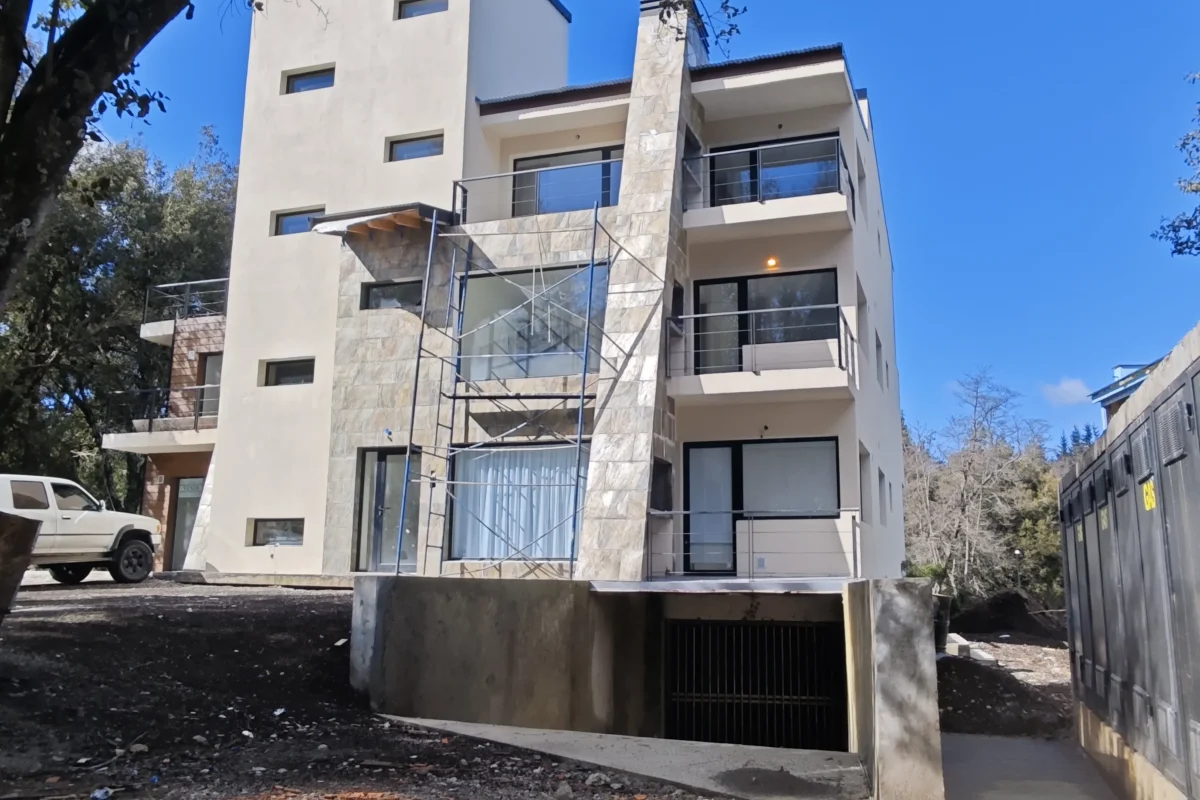 Venta departamento a estrenar 2 ambientes con parque ( d 106 )