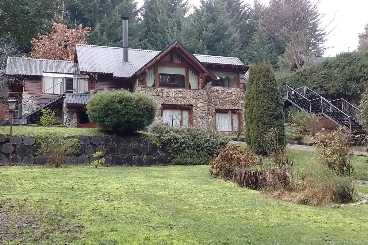 C158 excelente propiedad a la venta en península de manzano – v.l. angostura
